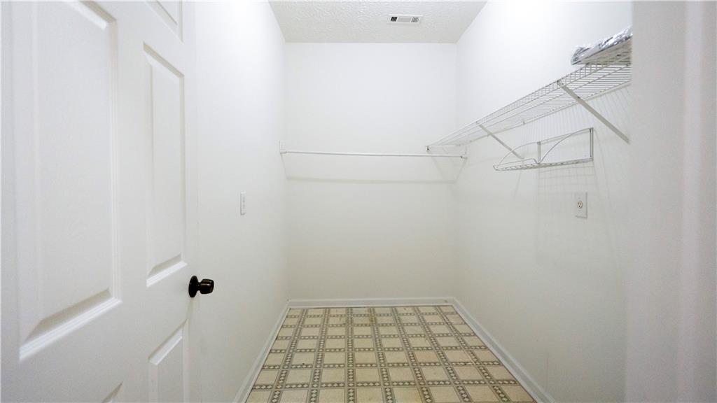 1607 Tunbridge Lane Property Photo 31