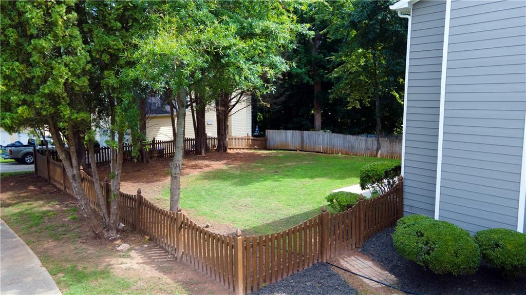 1607 Tunbridge Lane Property Photo 34