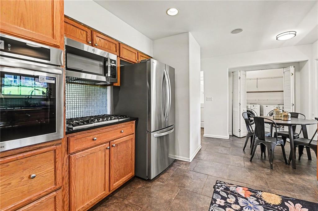 2632 Laurel Ridge Drive Property Photo 4