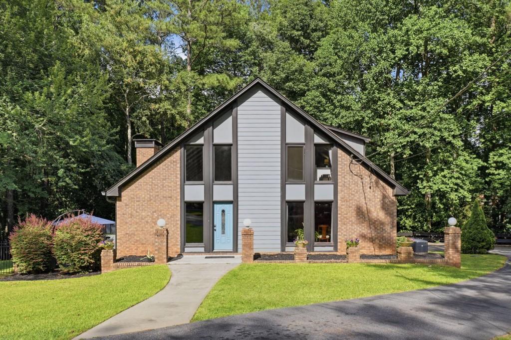 1605 Saint Tropez Way Property Photo 1