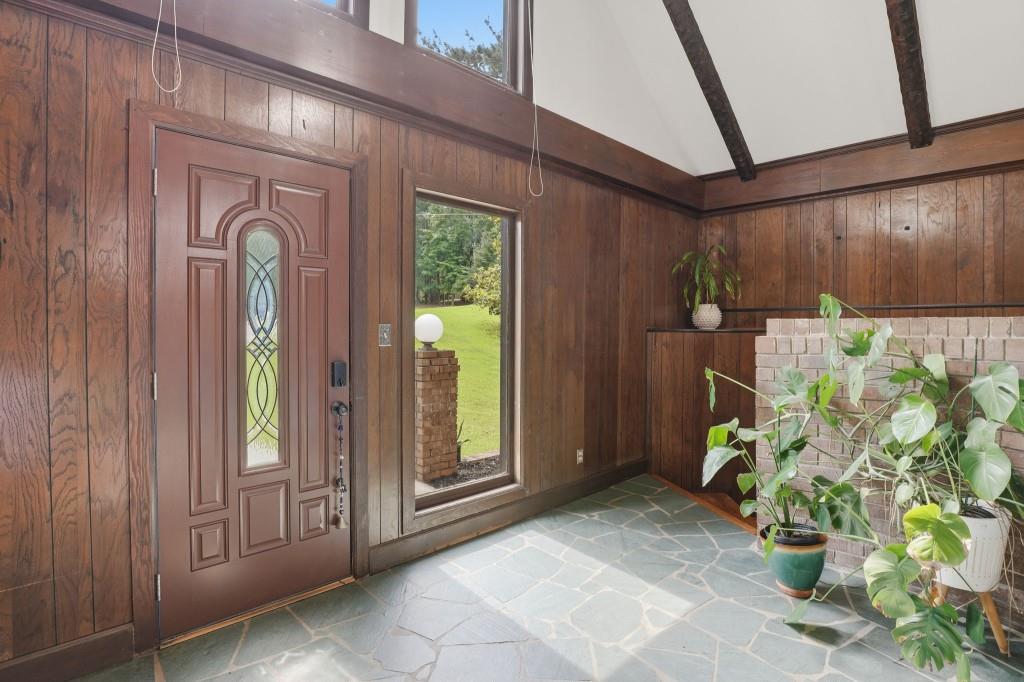 1605 Saint Tropez Way Property Photo 7