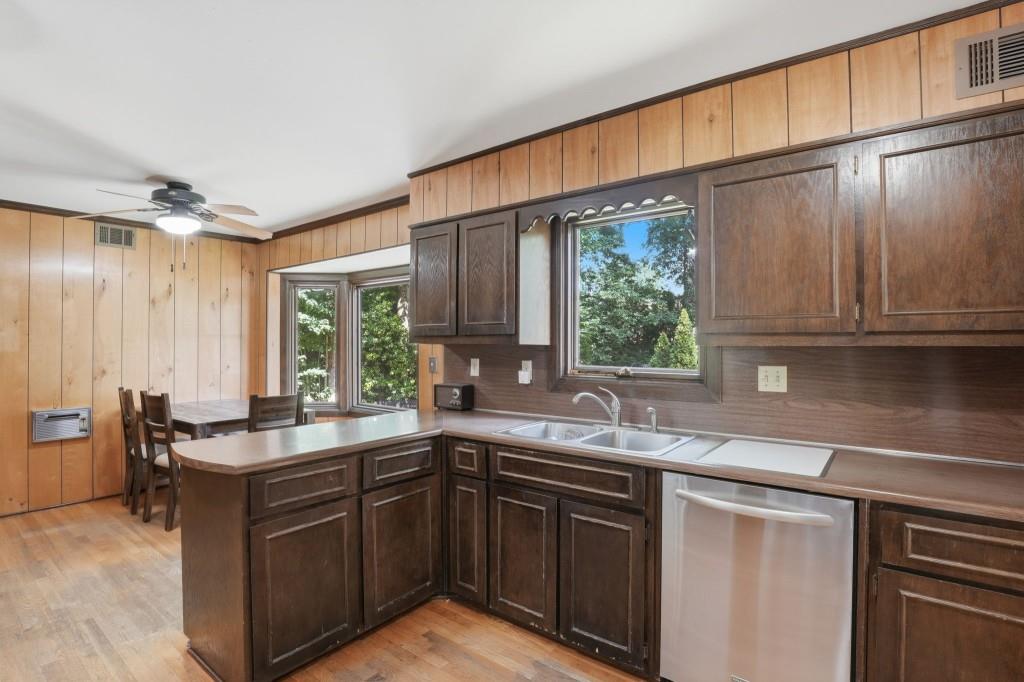1605 Saint Tropez Way Property Photo 13