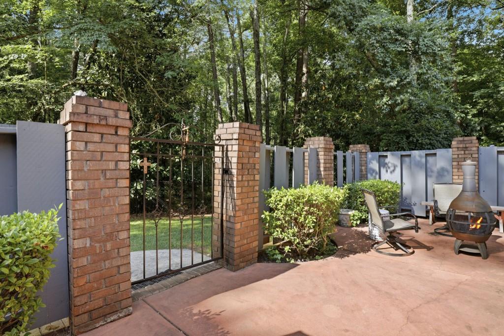 1605 Saint Tropez Way Property Photo 30
