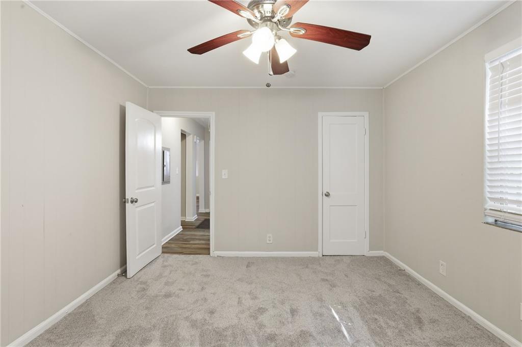 2096 Dellwood Place Property Photo 17