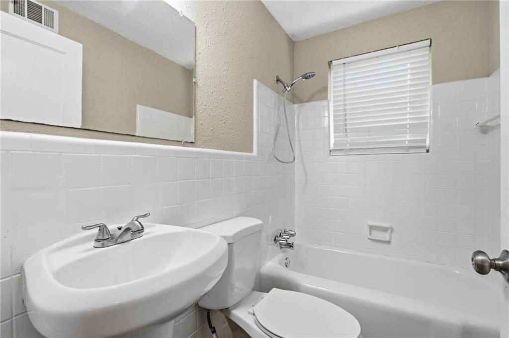 2096 Dellwood Place Property Photo 20
