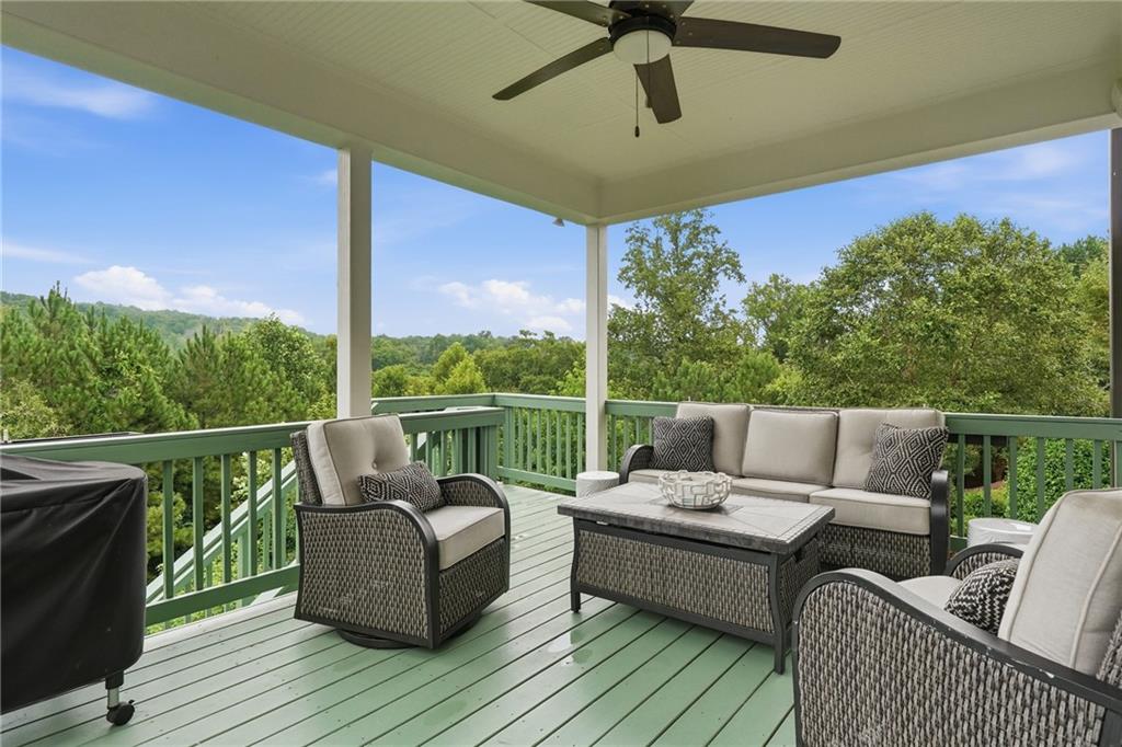 106 Seabiscuit Way Property Photo 13