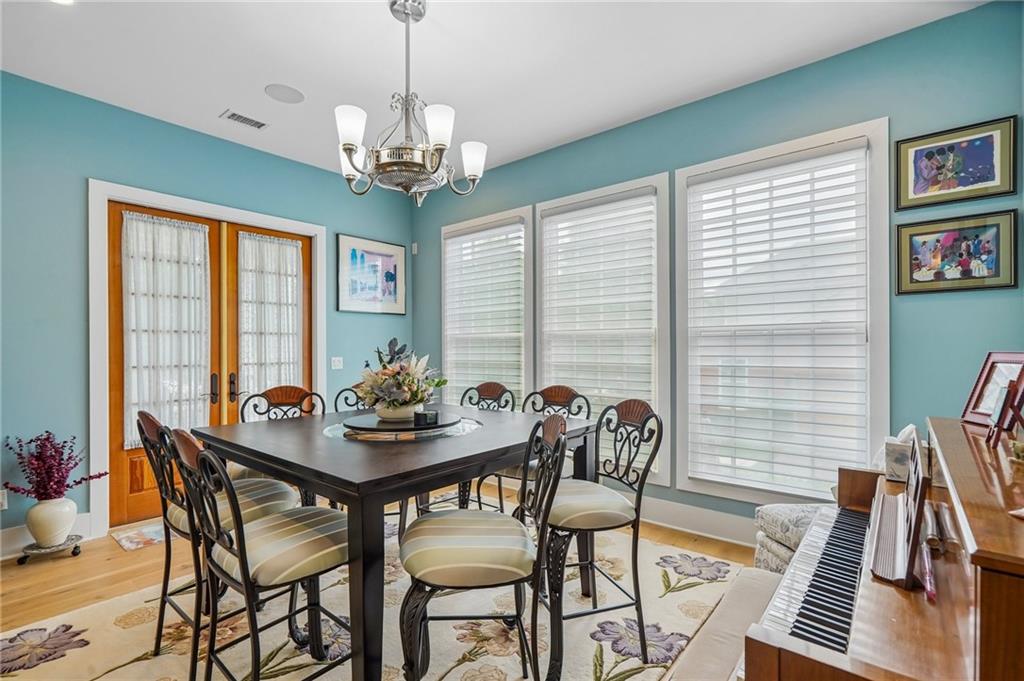 190 3rd Street Property Photo 12
