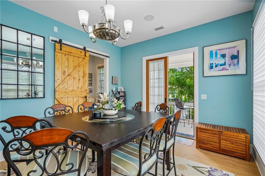 190 3rd Street Property Photo 15