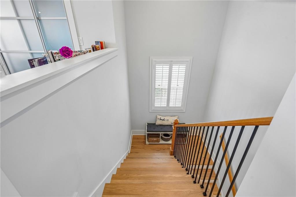 190 3rd Street Property Photo 27