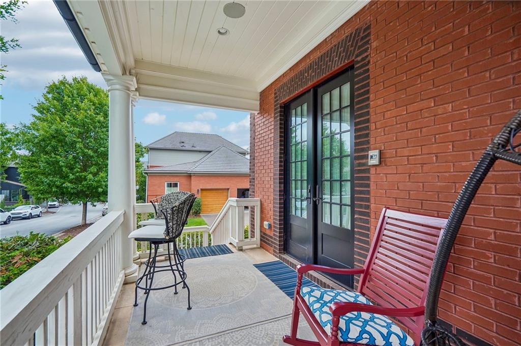 190 3rd Street Property Photo 29