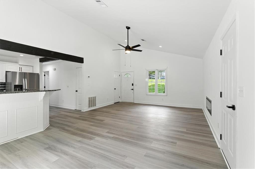 2865 Landington Way Property Photo 8
