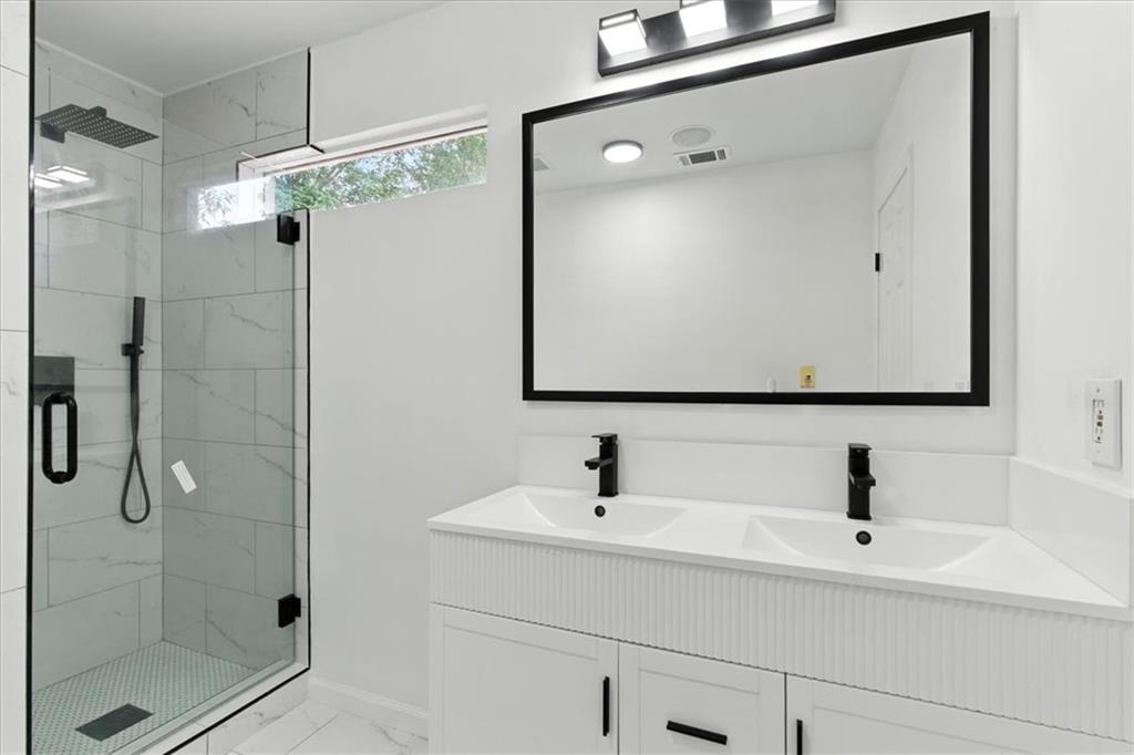 2865 Landington Way Property Photo 19