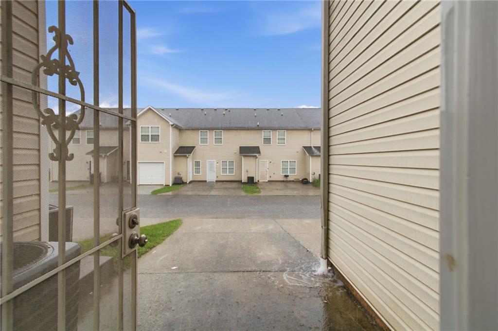 8642 Thomas Lane Property Photo 30