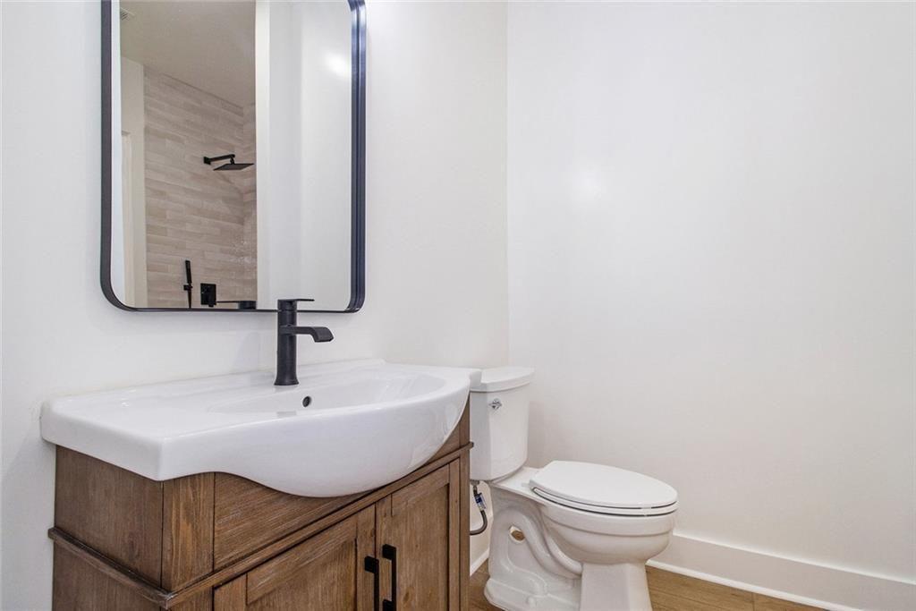 6325 Crestline Drive Property Photo 40