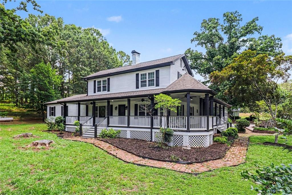 813 Sandy Creek Road Property Photo 1