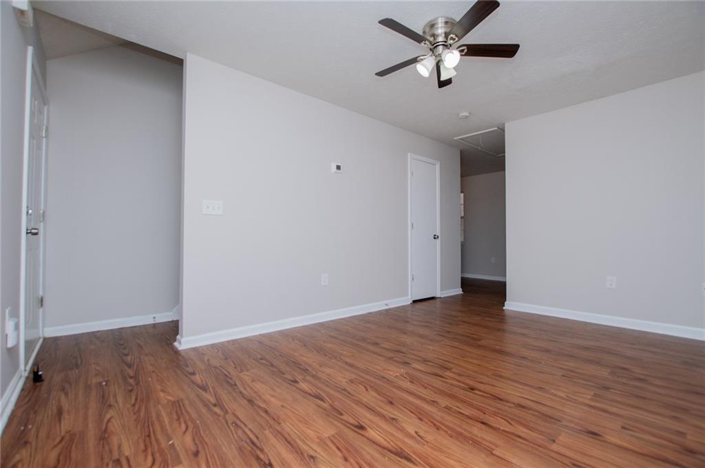 209 E Wilson Street Unit 84 Property Photo 9