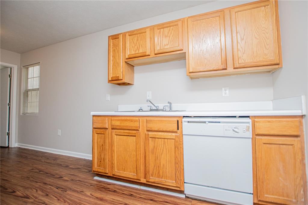 209 E Wilson Street Unit 84 Property Photo 15