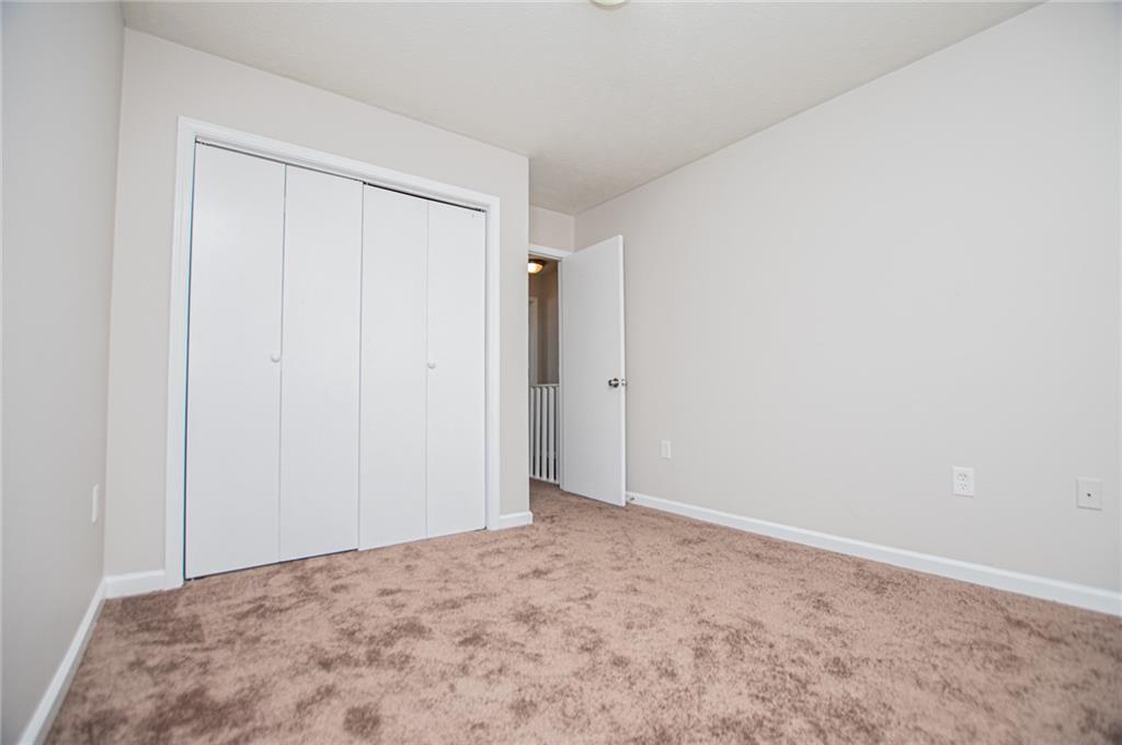 209 E Wilson Street Unit 84 Property Photo 25