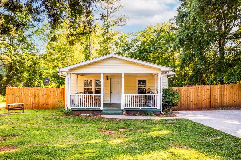 521 Green Street Property Photo 1