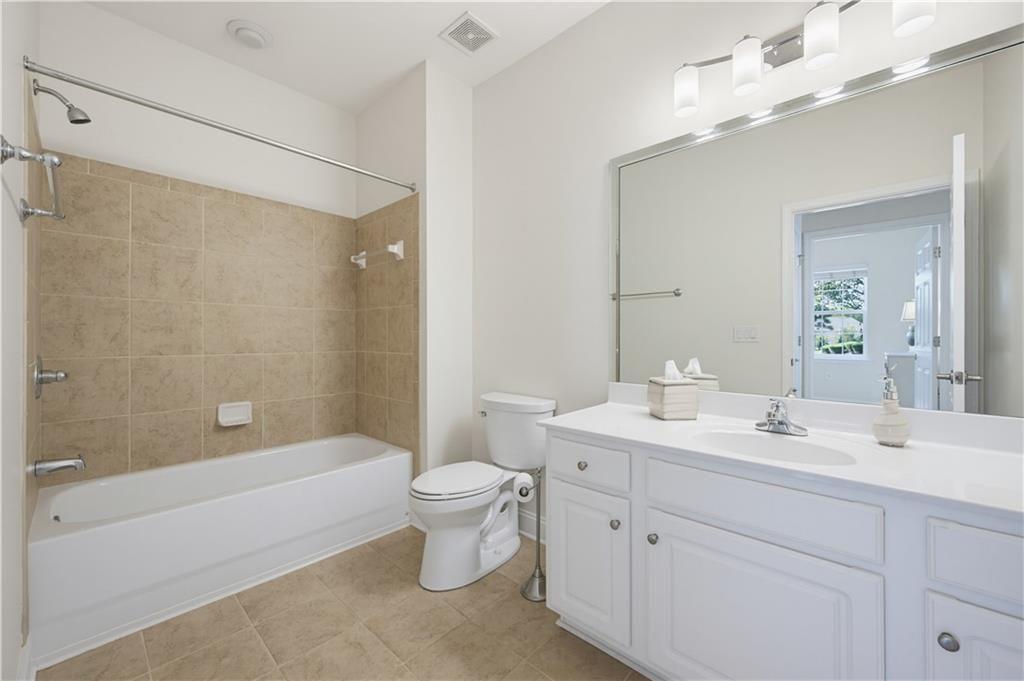 2711 Grapevine Circle Property Photo 34