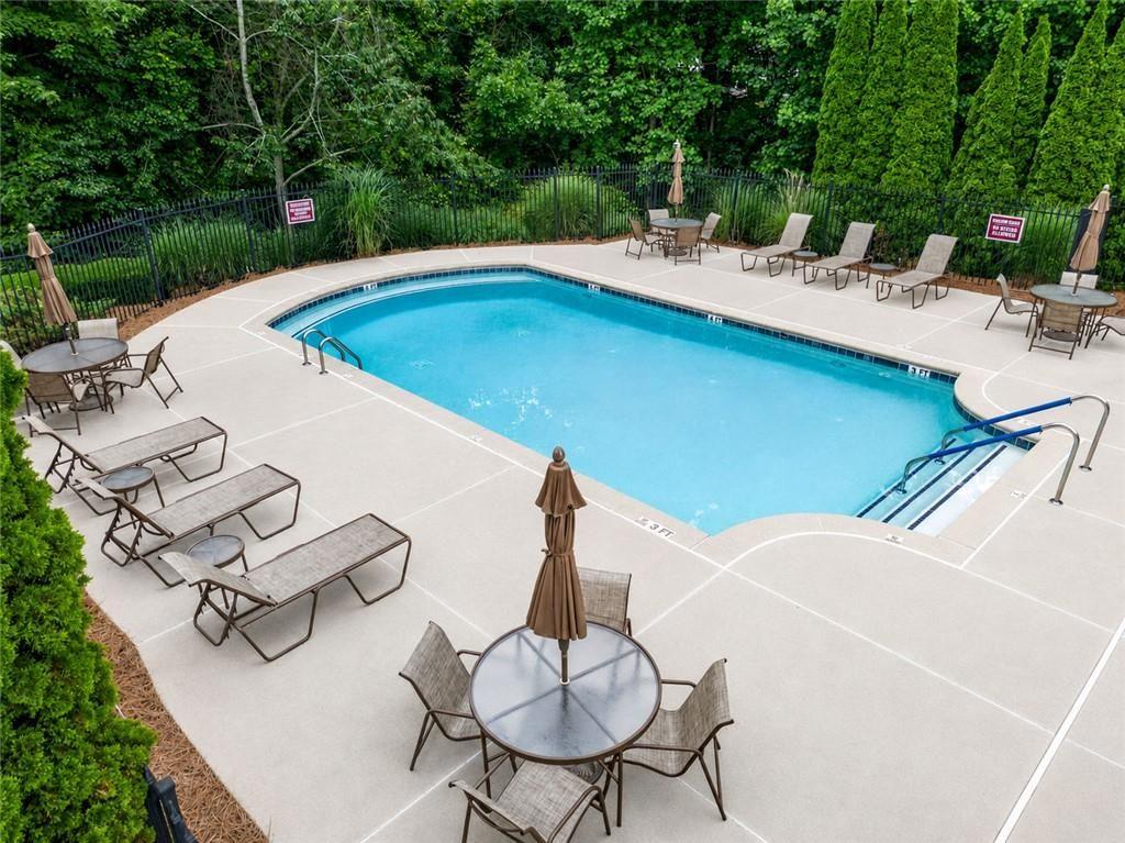 2711 Grapevine Circle Property Photo 44