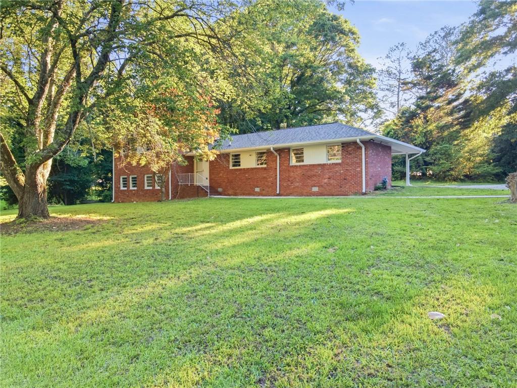180 E Greenwood Drive Property Photo 1