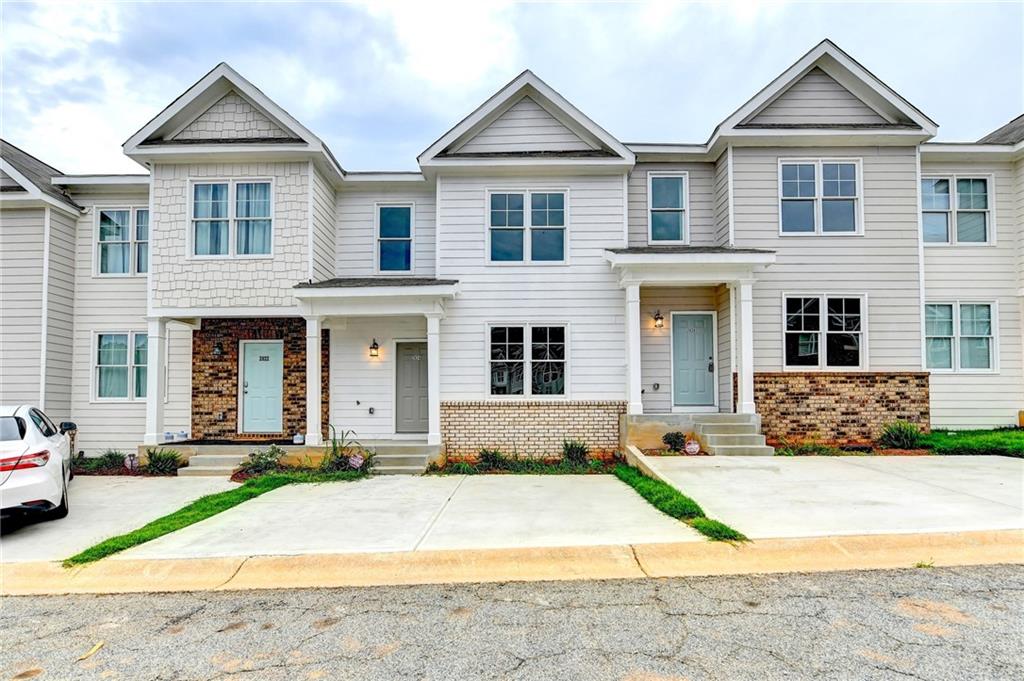 2776 Laurel Ridge Circle Property Photo 1