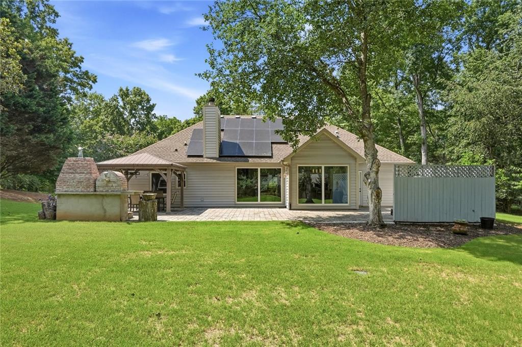 5804 County Court Property Photo 32