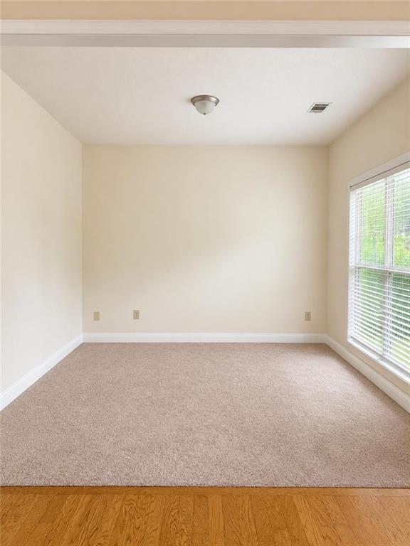 1361 Yorkshire Drive Property Photo 4