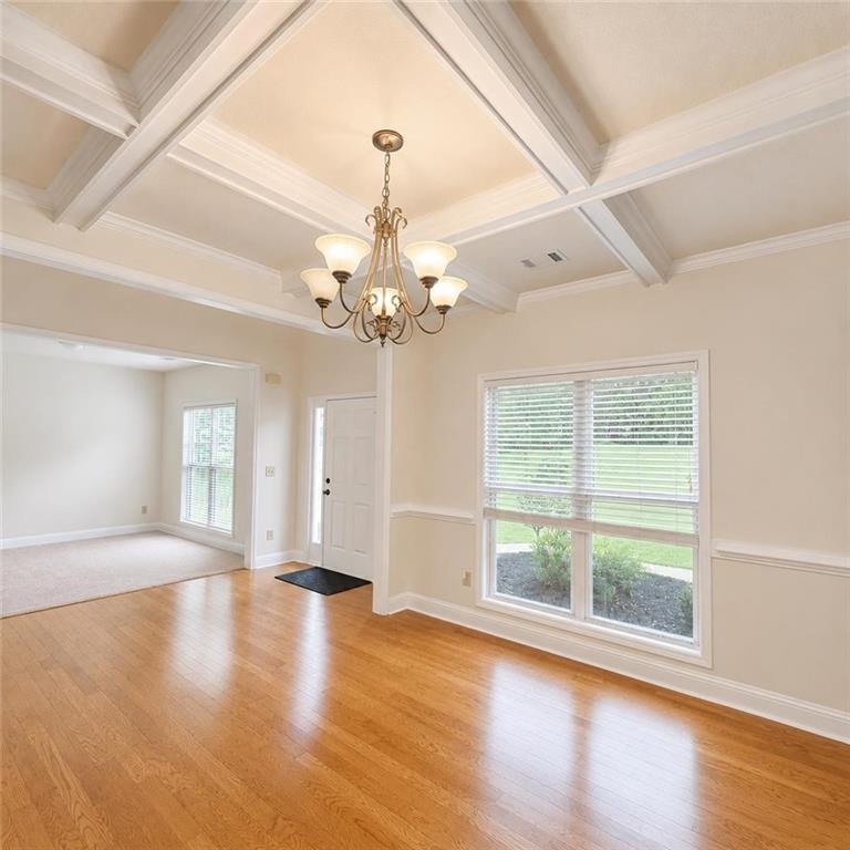 1361 Yorkshire Drive Property Photo 5