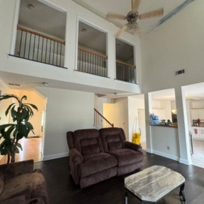 1361 Yorkshire Drive Property Photo 14