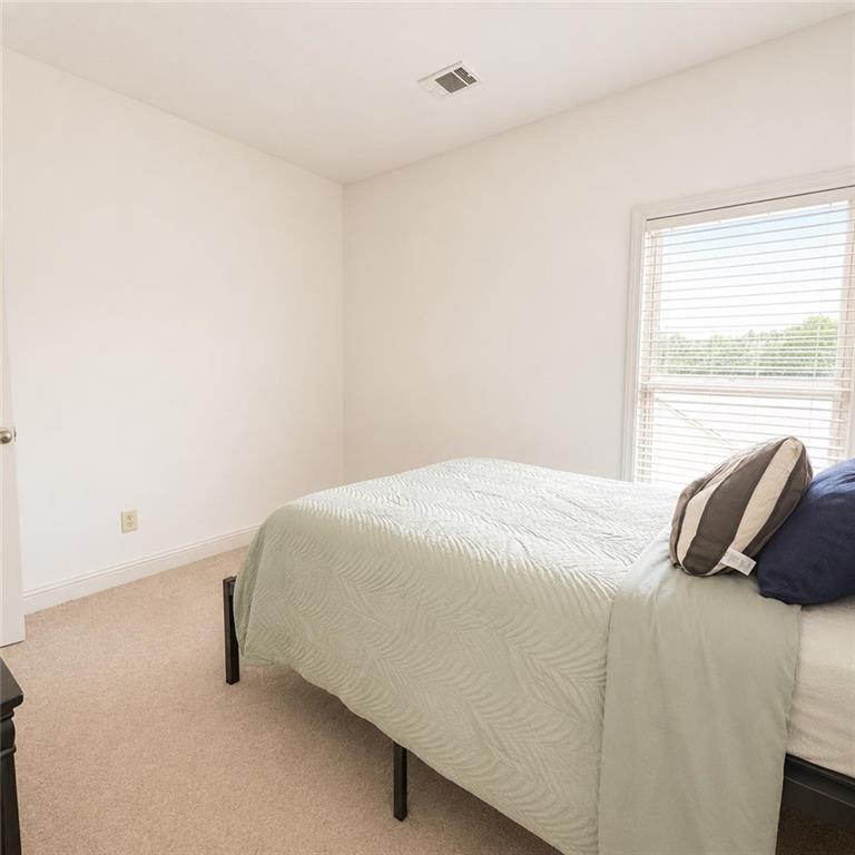 1361 Yorkshire Drive Property Photo 24