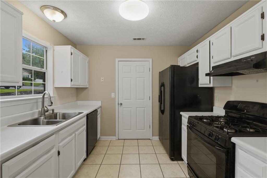 1014 Maple Leaf Ridge Property Photo 2