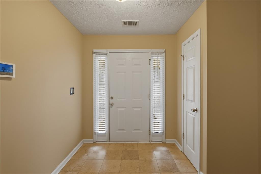 1014 Maple Leaf Ridge Property Photo 7
