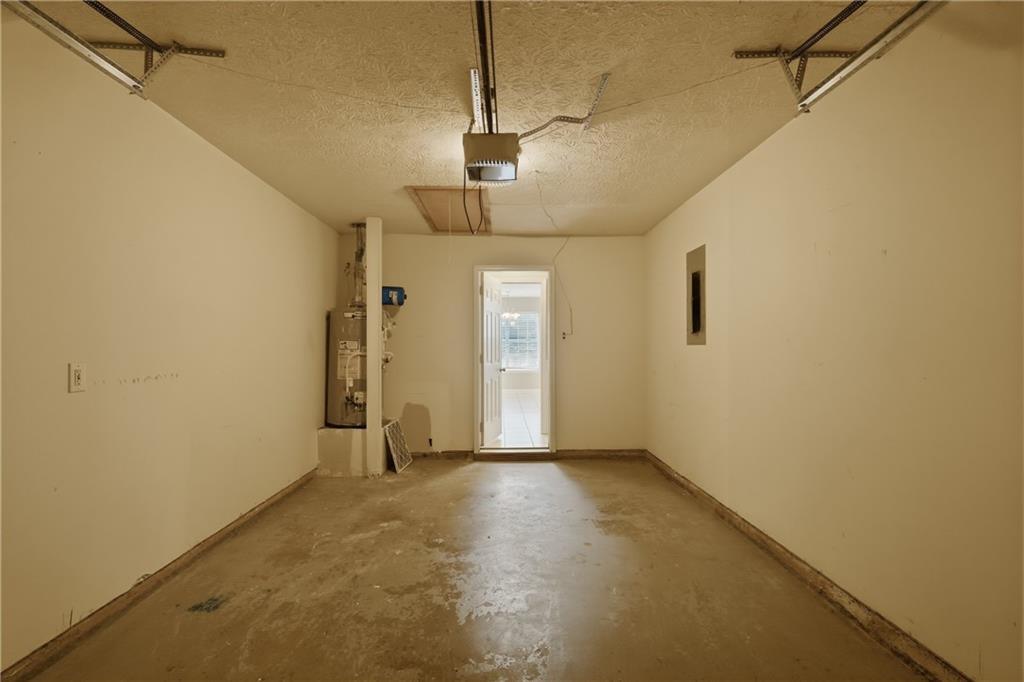 1014 Maple Leaf Ridge Property Photo 31