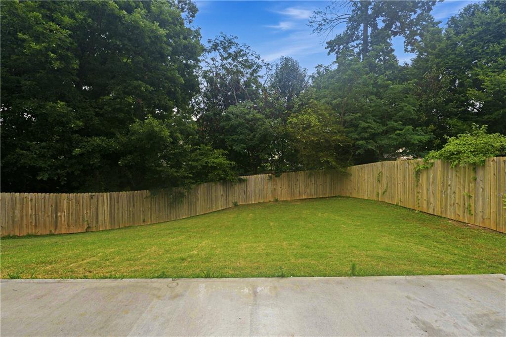 1014 Maple Leaf Ridge Property Photo 32