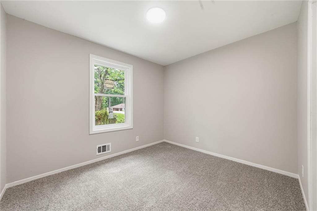4913 Bartlett Road Property Photo 21