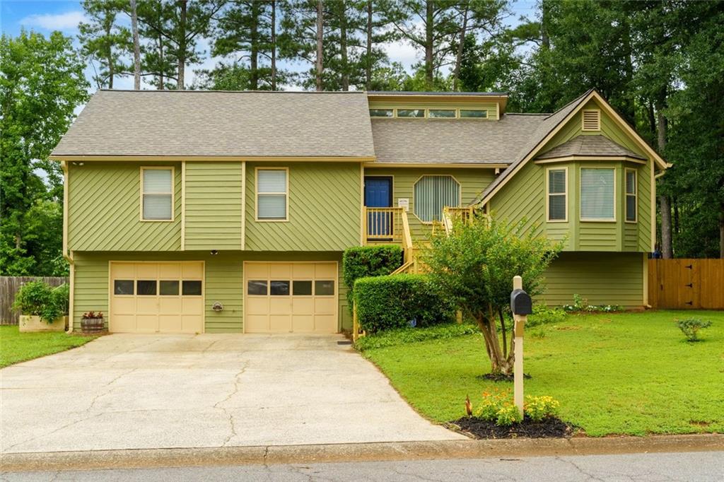 2075 Arrowhead Trail Property Photo 1