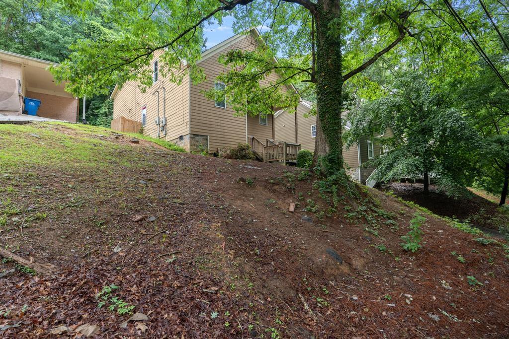 930 Hall Street Nw Property Photo 3