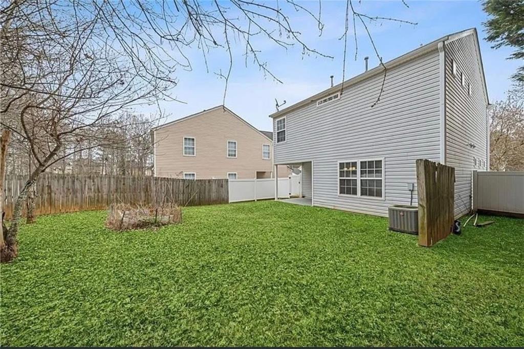 188 Ilex Drive Property Photo 3