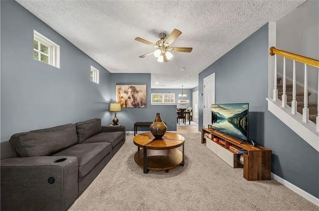 188 Ilex Drive Property Photo 4