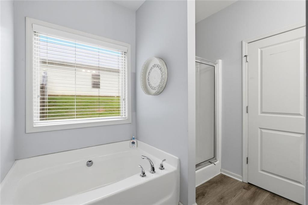 1048 Sutherland Drive Property Photo 28