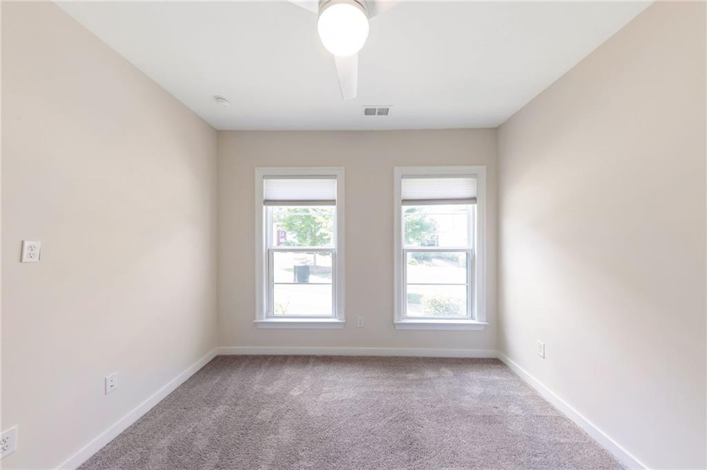 2130 Holtz Lane Property Photo 6