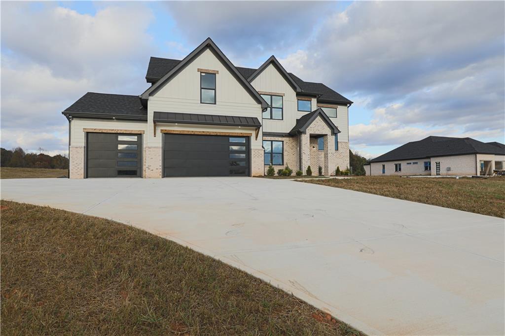 1341 Wheeler Creek Road Property Photo 1