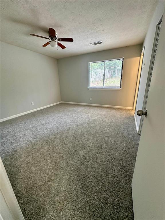 824 Greenhedge Drive Property Photo 15