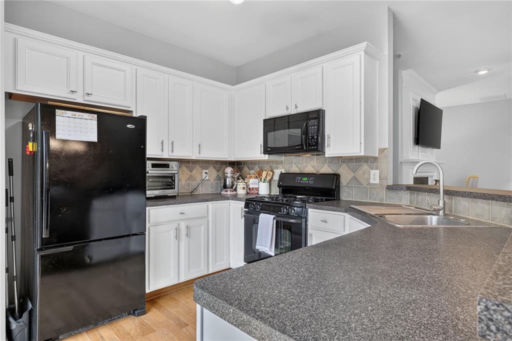251 Kigian Trail Property Photo 11