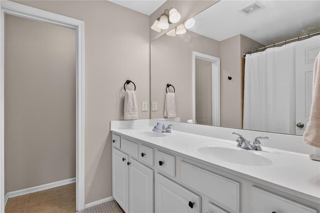 251 Kigian Trail Property Photo 14