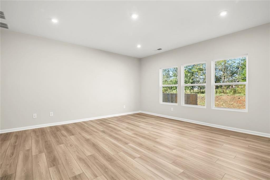 128 Cherry Glen Way Property Photo 10