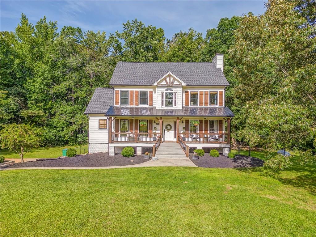 323 Schoolhouse Road Property Photo 1
