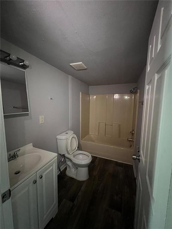 30 Winston Way Property Photo 7